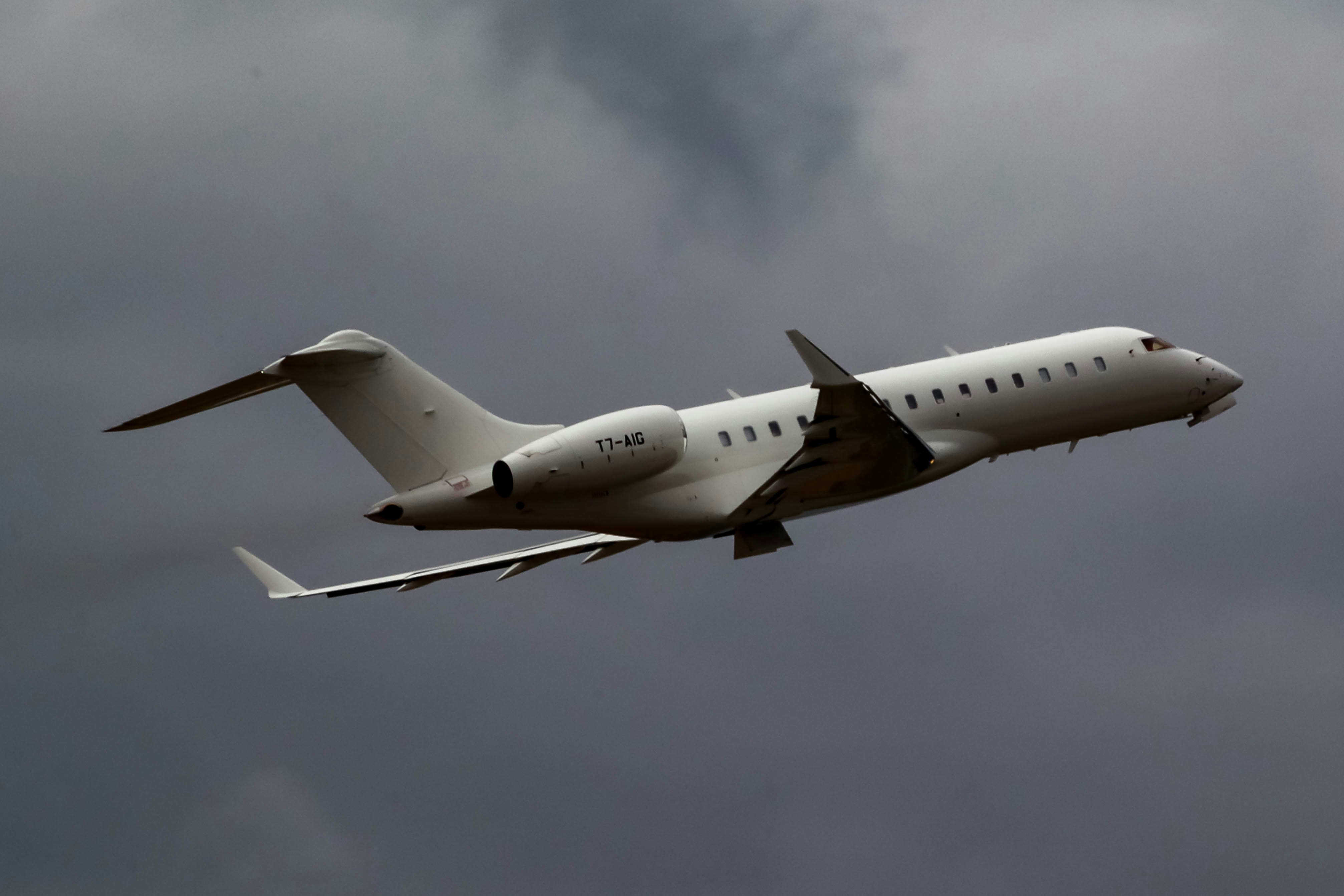 Financial planning for fractional aviation pilots
